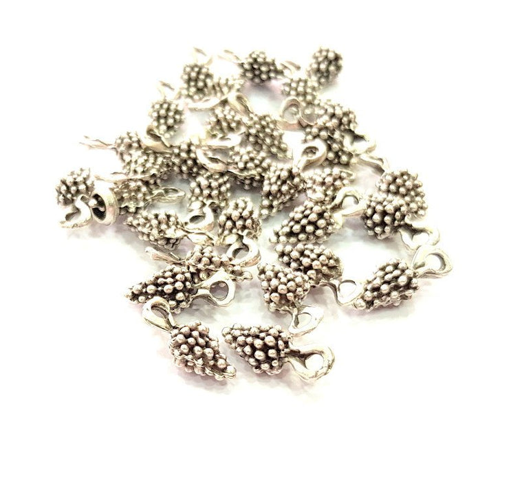 20 Bunch of grapes Charm Silver Charms Antique Silver Plated Metal (15x6mm) G17506