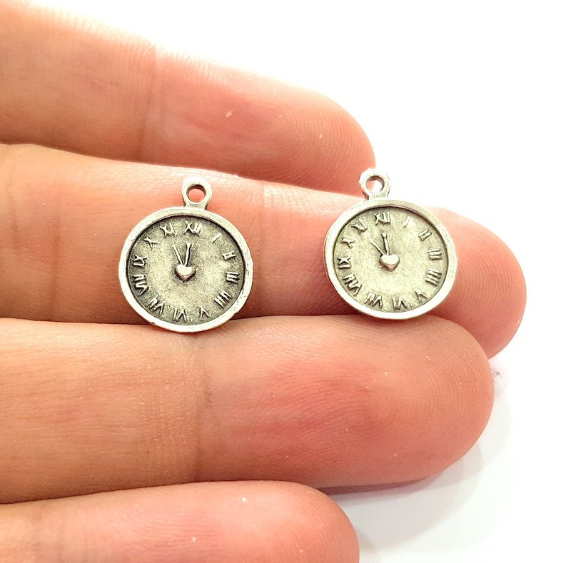 10 Clock Charm Silver Charms Antique Silver Plated Metal (16x12mm) G14231