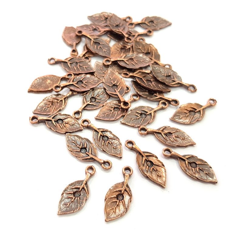 30 Leaf Charm Antique Copper Charm Antique Copper Plated Metal (18x7mm) G13747