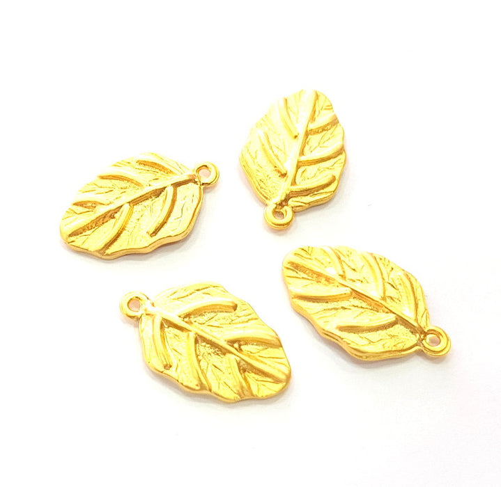 4 Leaf Charm Gold Charms Gold Plated Metal (23x14mm)  G14294