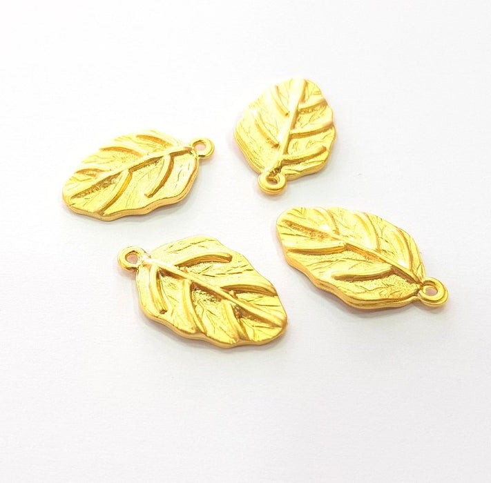 4 Leaf Charm Gold Charms Gold Plated Metal (23x14mm)  G14294