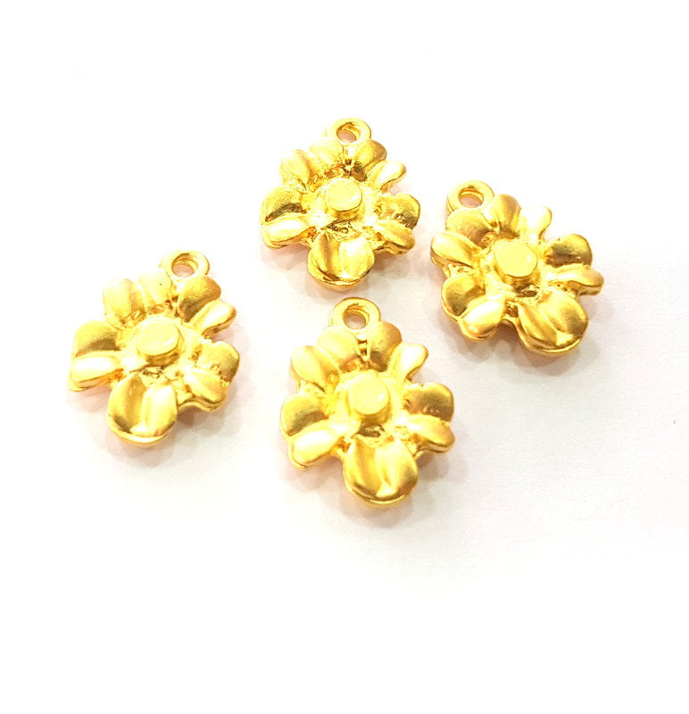 6 Flower Charm Matt Gold Charms (18x13mm)  G14312