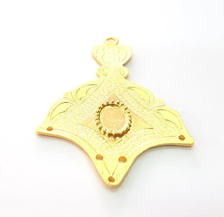 Gold Medallion Pendant Matt Gold Pendant (83x57mm)  G14316