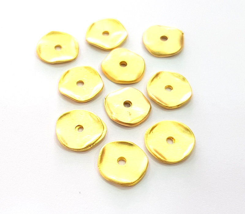 10 Wavy Disc Findings  Gold Charm Gold Plated Metal (13mm)  G14318