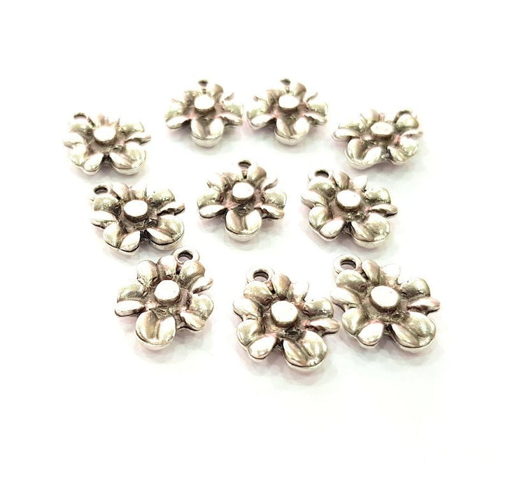 10 Flower Charm Silver Charms Antique Silver Plated Metal (17x13mm) G14334