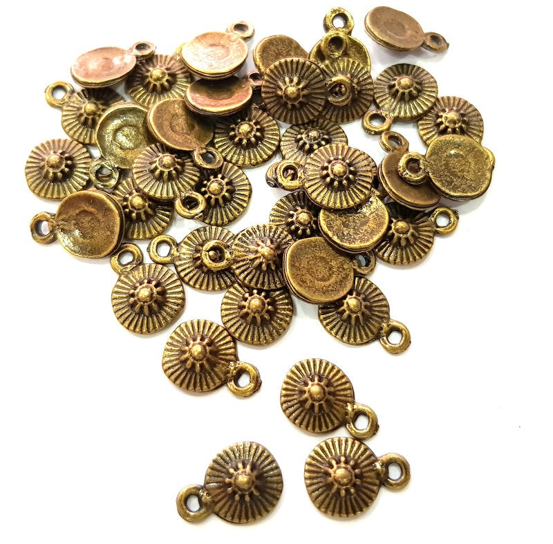 20 Antique Bronze Charm Antique Bronze Plated Metal  (12x9mm) G13844