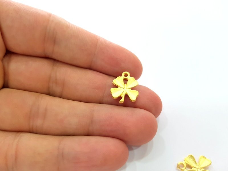 10 Clover Charm Gold Charms Gold Plated Metal (16x13mm)  G14093