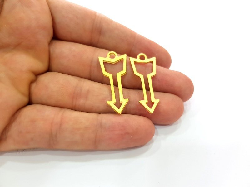 4 Arrow Charm Gold Charms Gold Plated Metal (34x14mm)  G14096