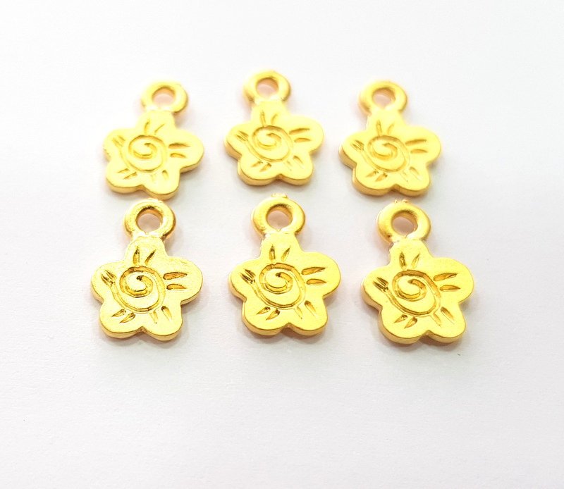 10 Flower Charm Gold Charms Gold Plated Metal (13x9mm)  G14099