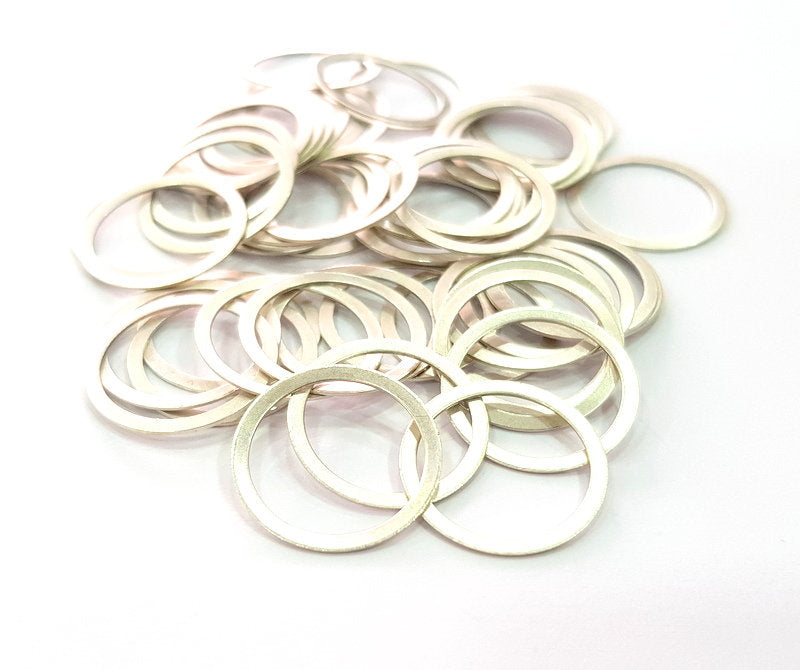 20 Silver Circle Connector Antique Silver Plated Brass (19 mm)   G14119