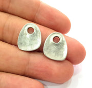 6 Flake Charm Silver Charms Antique Silver Plated Metal (18x15mm) G14120