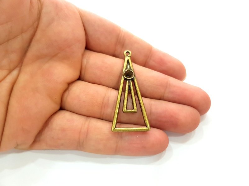 2 Triangle Charms Antique Bronze Charms Mountings Antique Bronze Plated (5mm blank) G14177