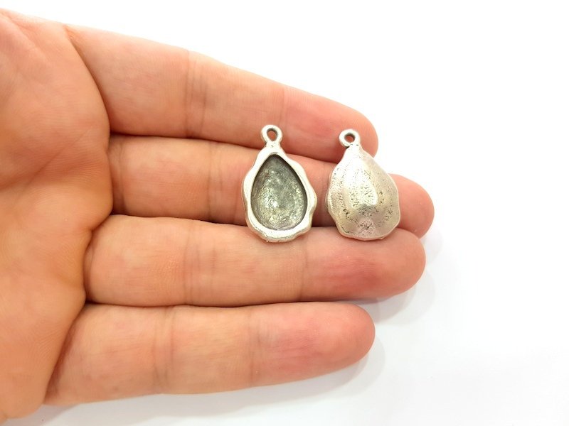 2 Silver Base Blank inlay Blank Earring Base Resin Blank Mosaic Mountings Antique Silver Plated Metal (18x13 mm blank )  G14198