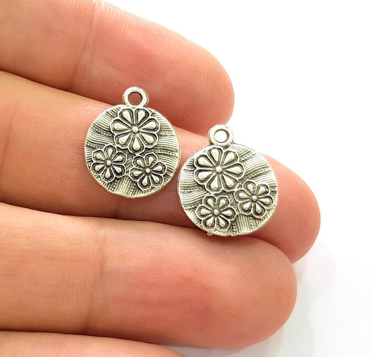 10 Flower Charm Silver Charms Antique Silver Plated Metal (14mm) G14221