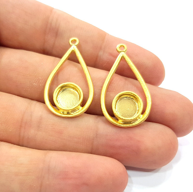 2 Gold Pendant Blank Gold Pendant Gold Plated Metal (8mm blank)  G14524