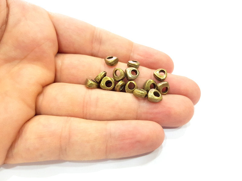 20 Antique Bronze Beads 7 mm Antique Bronze Plated Metal  G14530