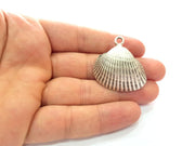 Oyster Charms Shell Charm Mussel Charms Sea Ocean Silver Charms Antique Silver Plated Metal (36x36mm) G14575