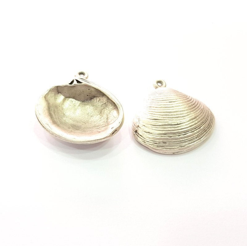 2 Oyster Charms Shell Charm Mussel Charms Sea Ocean Silver Charms Antique Silver Plated Metal (28x26mm) G14580
