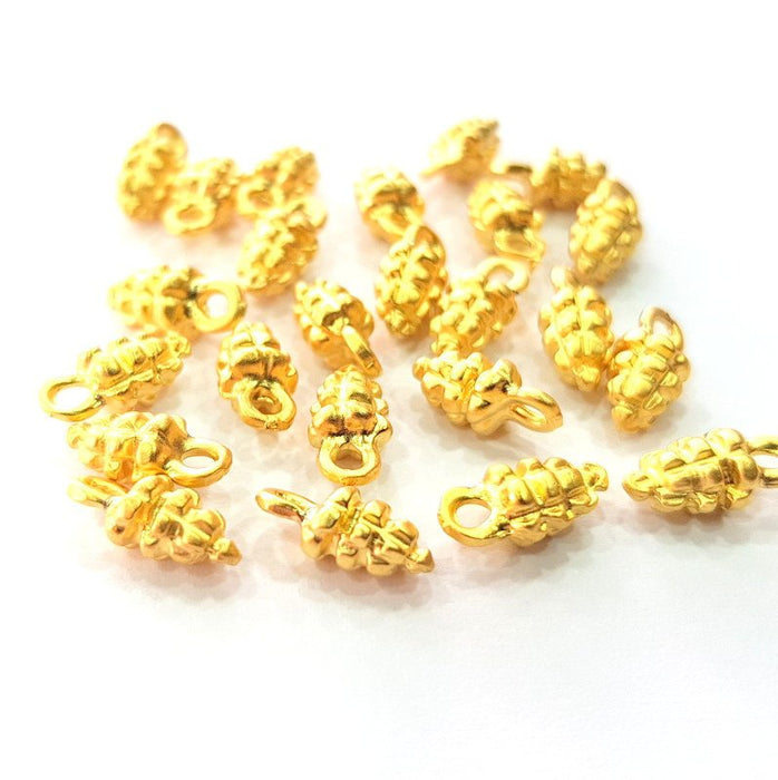 10 Pine Cone Charms Matt Gold Charm (11x5mm)  G14307