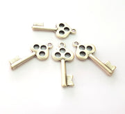 4 Key Charm Silver Charms Antique Silver Plated Metal (34x16mm) G14337