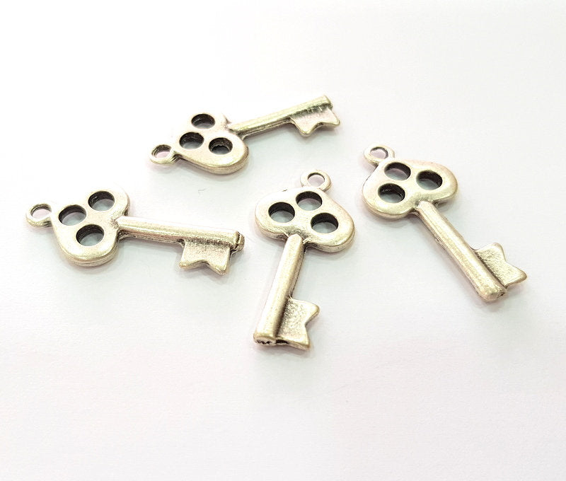 4 Key Charm Silver Charms Antique Silver Plated Metal (34x16mm) G14337