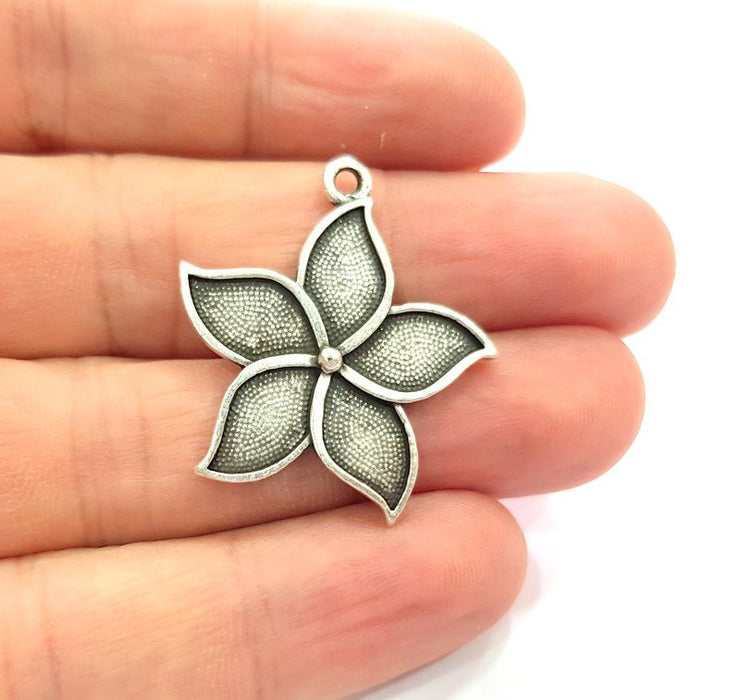 2 Flower Charm Silver Charms Antique Silver Plated Metal (30mm) G14682