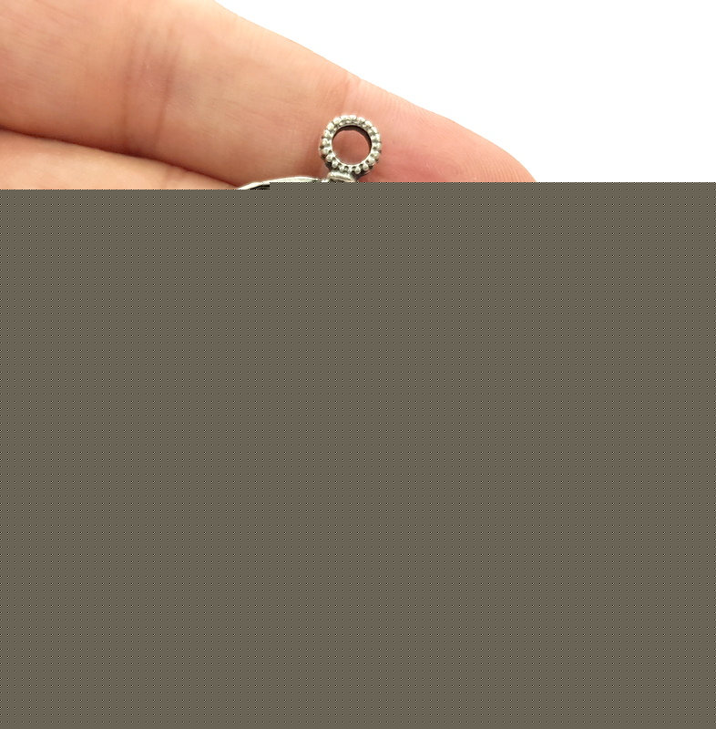 Silver Medallion Pendant Antique Silver Plated Metal (36mm) G15396