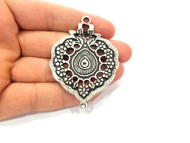 Silver Medallion Pendant Antique Silver Plated Metal (65x45mm) G14938