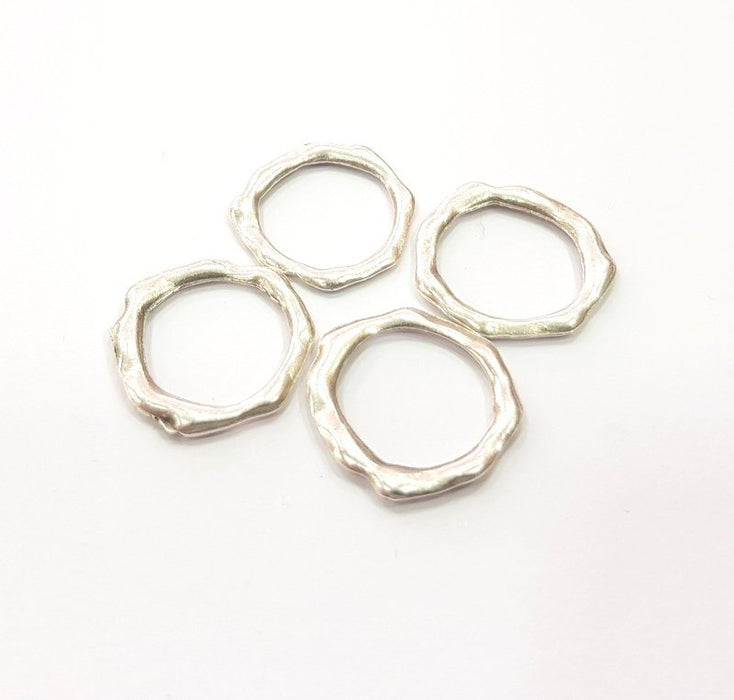 10 Hammered Circle Charm Antique Silver Plated Metal (19 mm)  G15542
