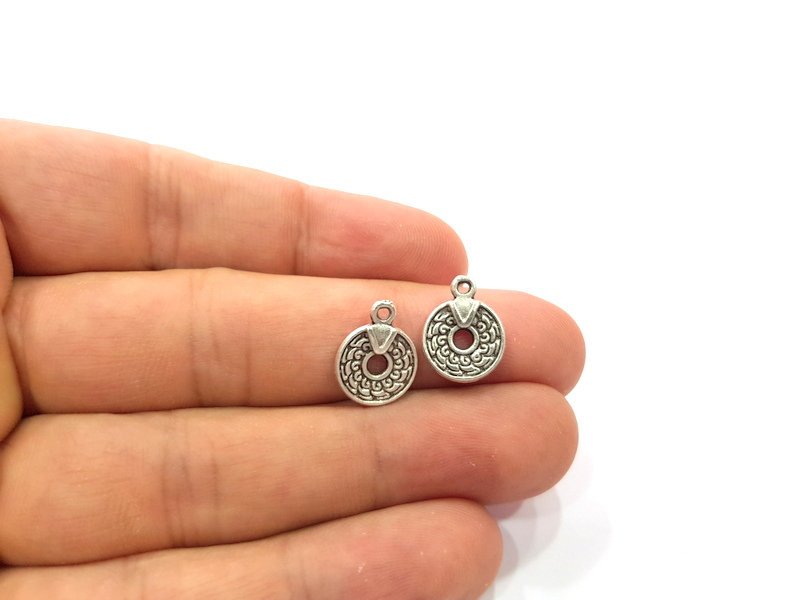 10 Silver Charm Antique Silver Plated Metal (11mm)  G15410