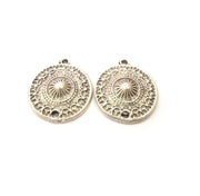 4 Silver Charm Antique Silver Plated Metal (20mm)  G14952