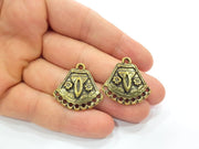 2 Antique Bronze Charm Antique Bronze Plated Metal  (28x27mm) G14954