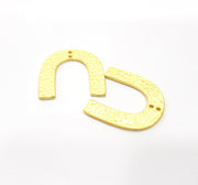2 Hammered U Charms Gold Charms Gold Plated Charms  (30x20 mm)  G15110