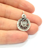 4 Silver Charm Antique Silver Plated Metal (27x18 mm)  G15234