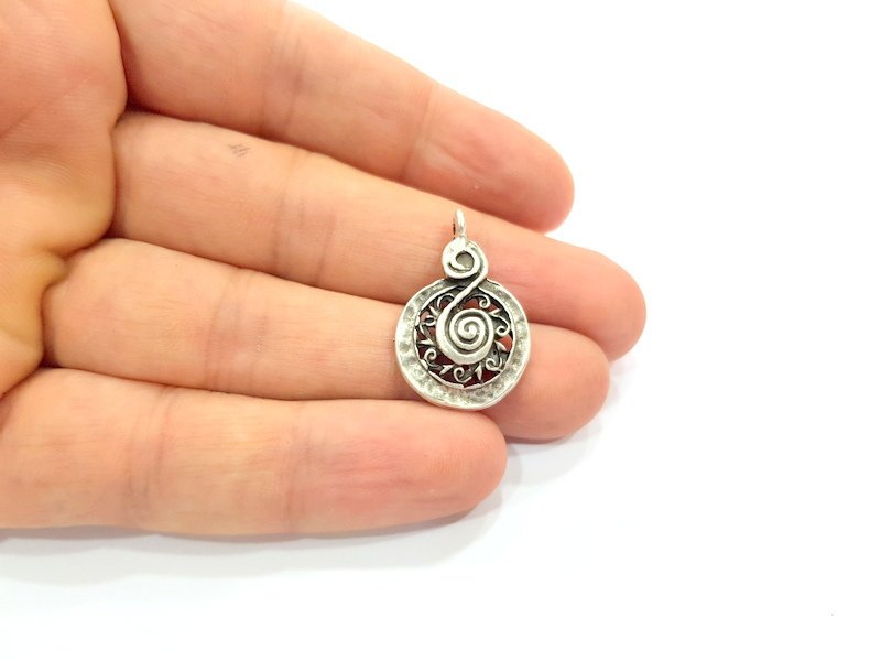4 Silver Charm Antique Silver Plated Metal (27x18 mm)  G15234
