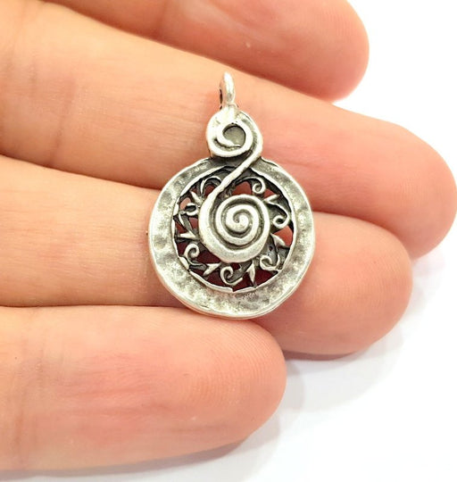 4 Silver Charm Antique Silver Plated Metal (27x18 mm)  G15234