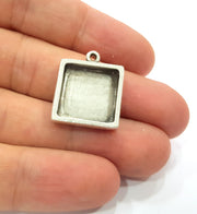 2 Silver Base Blank inlay Pendant Blank Base Resin Blank Mosaic Mountings Antique Silver Plated Metal (16x16mm blank )  G15282