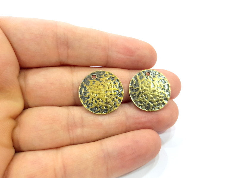 4 Hammered Round Charms Antique Bronze Charm Antique Bronze Plated Metal  (20mm) G15300