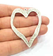 Hammered Heart Pendant Silver Pendant Antique Silver Plated Metal (60x47mm) G15347