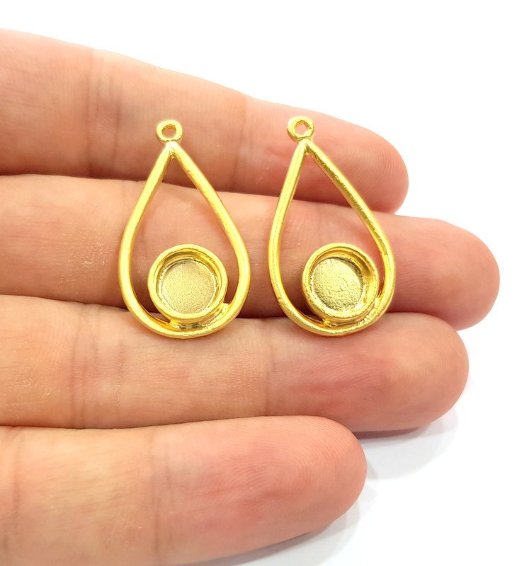 2 Gold Pendant Blank Gold Pendant Gold Plated Metal (8mm blank)  G14524