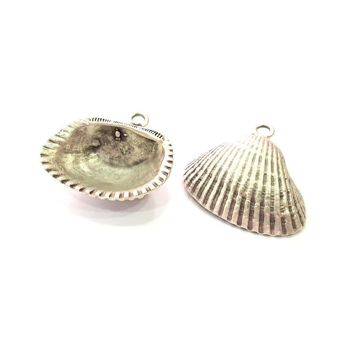 Oyster Charms Shell Charm Mussel Charms Sea Ocean Silver Charms Antique Silver Plated Metal (36x36mm) G14575