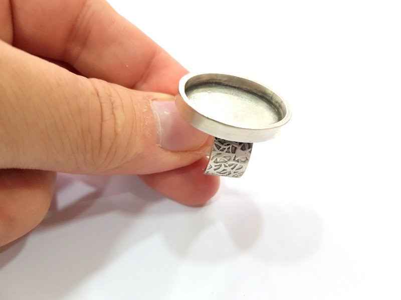 Silver Ring Blank Setting Cabochon Base inlay Ring Backs Mounting Adjustable Ring Base Bezel (25x18 mm oval ) Antique Silver Plated G16361