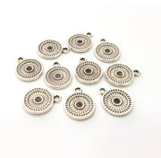 10 Silver Round Charm Antique Silver Plated Metal (13 mm)  G15495