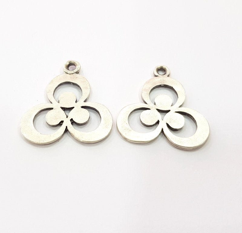 4 Antique Silver Plated Charm Antique Silver Plated Metal (30 mm)  G15502