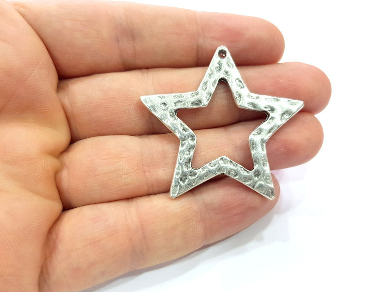 2 Star Pendant Hammered Silver Pendant Antique Silver Plated Metal (44x40mm) G15857