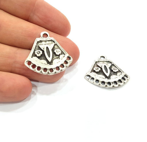 2 Antique Silver Plated Charm Antique Silver Plated Metal (27x26 mm)  G15513