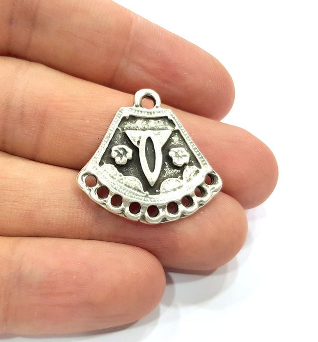 2 Antique Silver Plated Charm Antique Silver Plated Metal (27x26 mm)  G15513