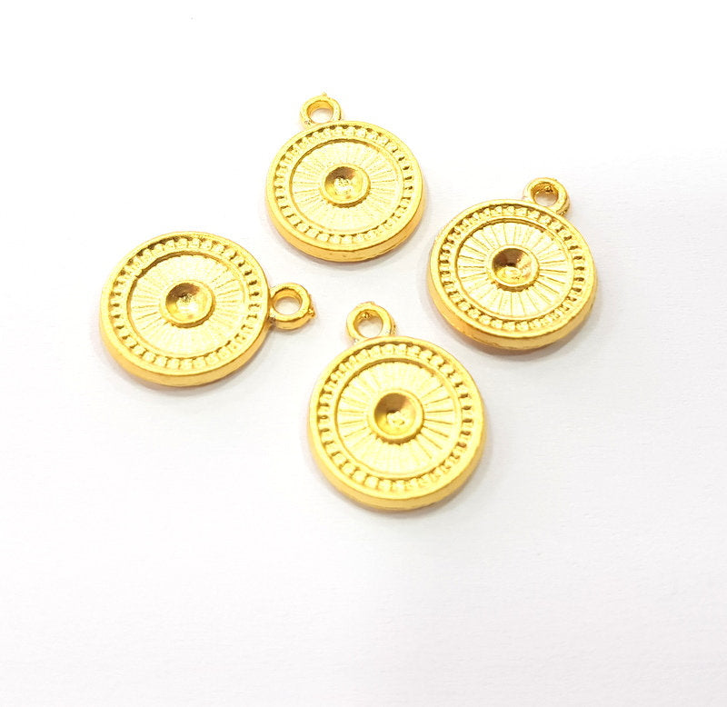 5 Gold Plated Charms Gold Plated Metal (13mm)  G15531