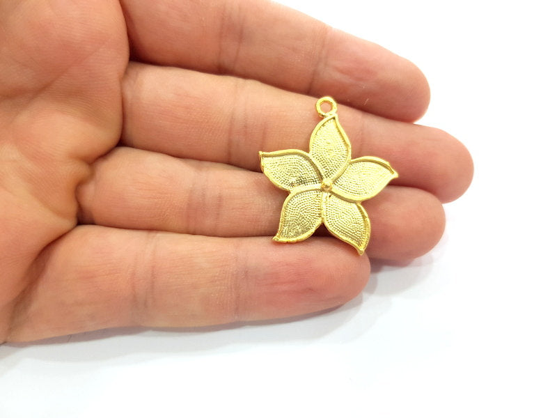 2 Flower Charm Gold Charms Gold Plated Metal (32x30mm)  G14703