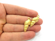 2 Oyster Charms Shell Charm Mussel Charms Sea Ocean Gold Pendant Gold Plated Shell Pendant (30x12mm)  G14715